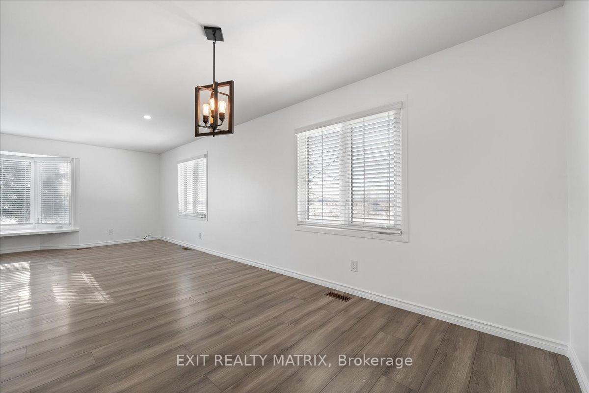 Photo 16 of 6945 Dalmeny Road, Ottawa, Osgoode Twp South of Reg Rd 6 — HOMEH