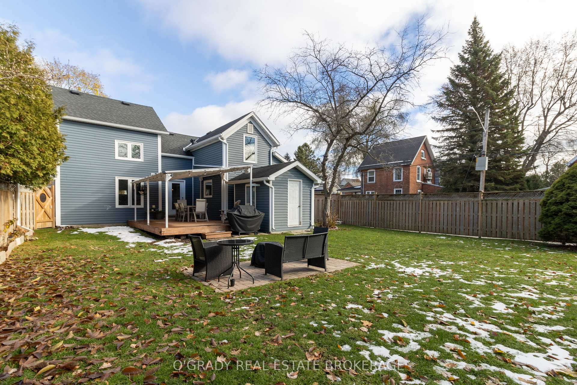 Photo 5 of 58 Murray Street, Brockville — HOMEH