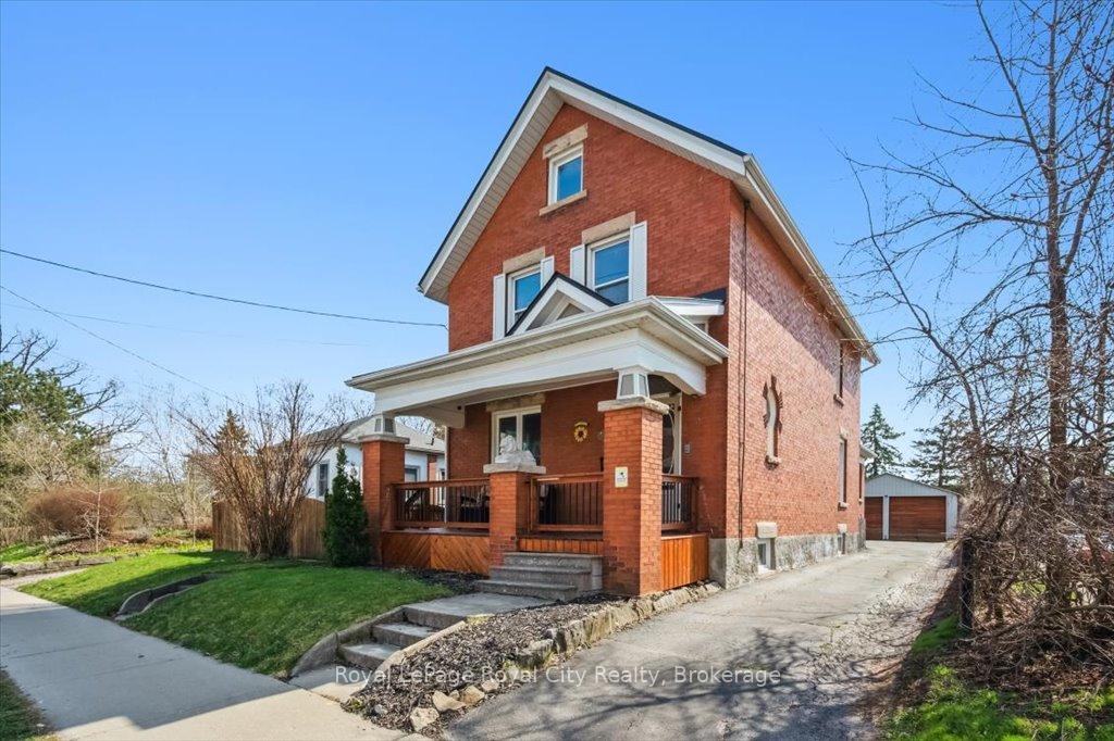 Photo 4 of 572 Woolwich Street, Guelph, Exhibition Park — HOMEH