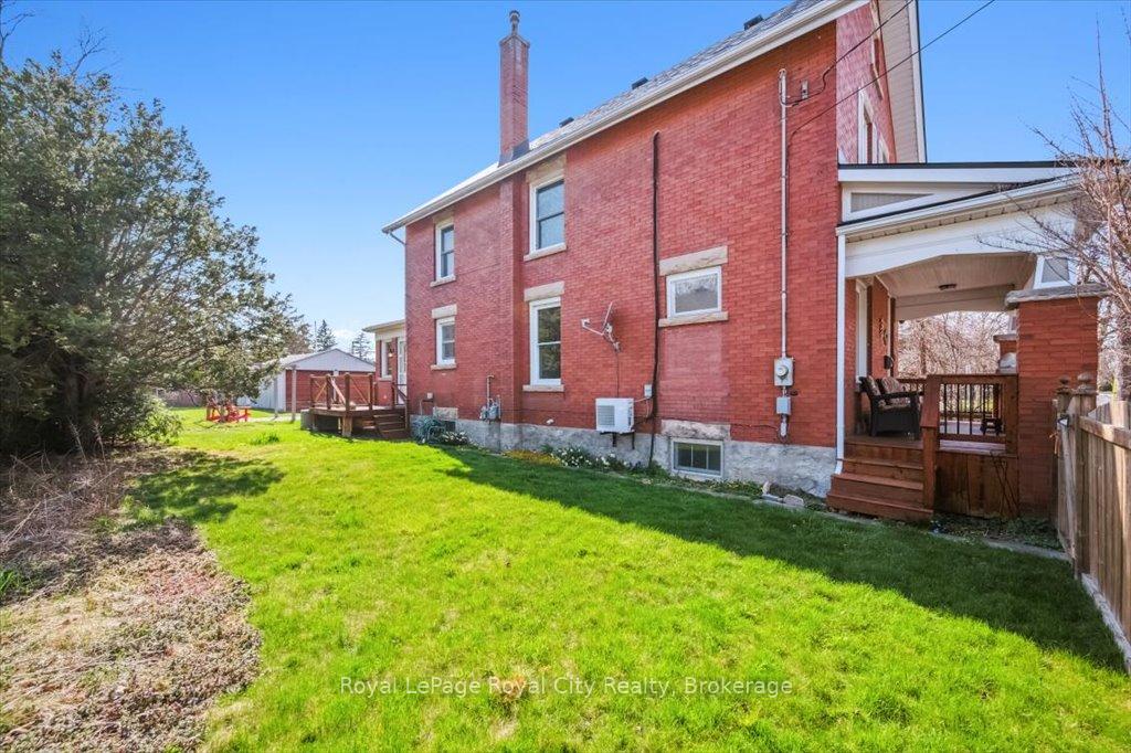 Photo 43 of 572 Woolwich Street, Guelph, Exhibition Park — HOMEH