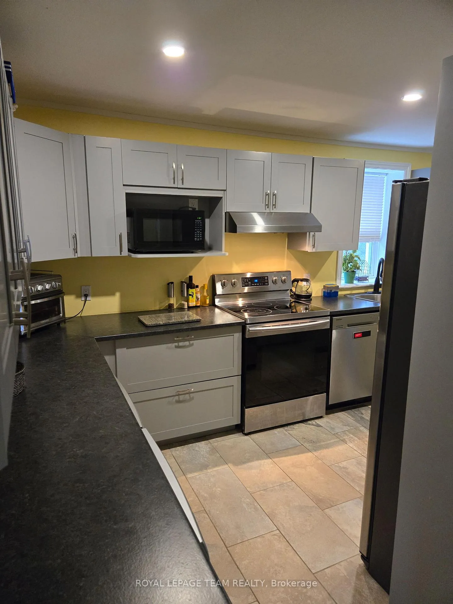 Photo 8 of 189 Napoleon Street S, Carleton Place — HOMEH