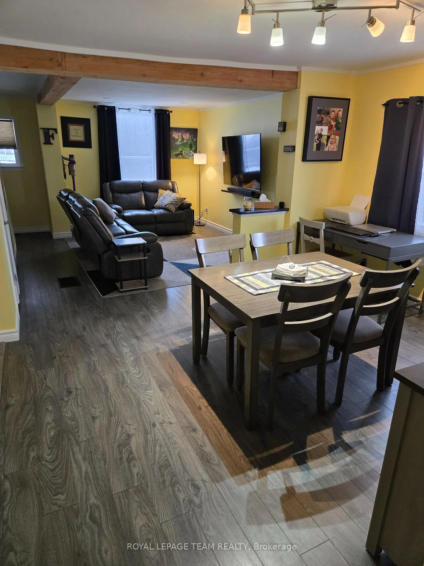 Photo 10 of 189 Napoleon Street S, Carleton Place — HOMEH