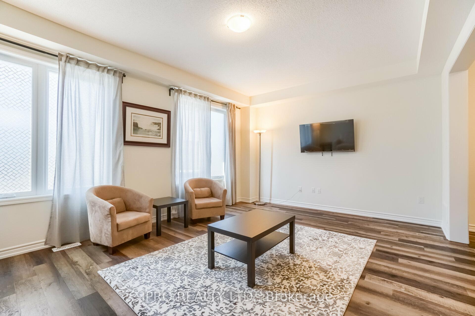 Photo 18 of Unit 3, 1285 Sycamore Gardens, Milton, Cobban — HOMEH