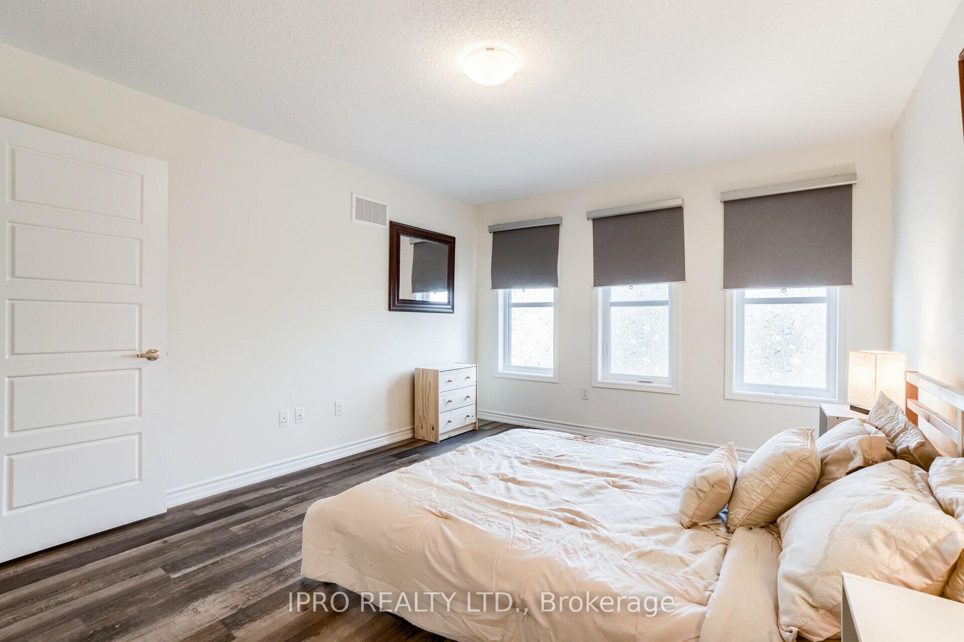 Photo 22 of Unit 3, 1285 Sycamore Gardens, Milton, Cobban — HOMEH