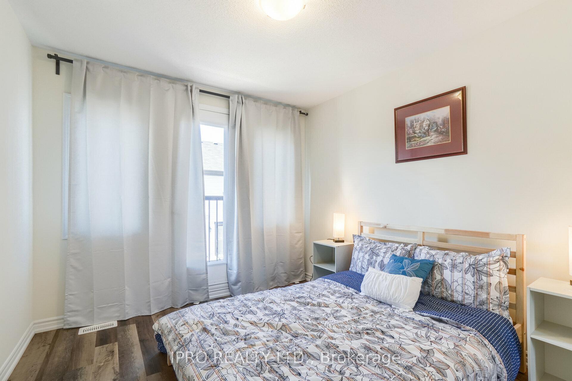 Photo 26 of Unit 3, 1285 Sycamore Gardens, Milton, Cobban — HOMEH