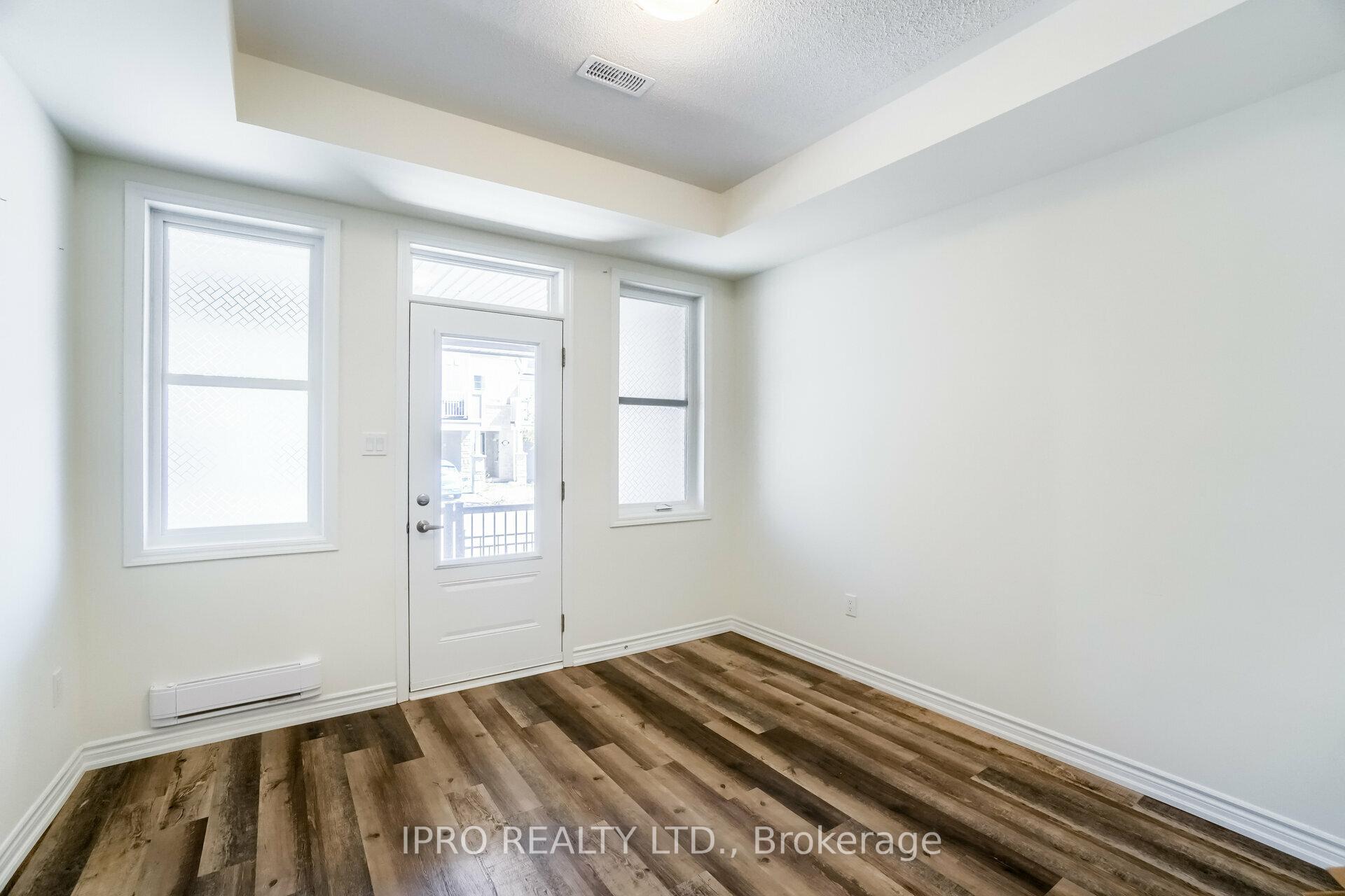 Photo 32 of Unit 3, 1285 Sycamore Gardens, Milton, Cobban — HOMEH
