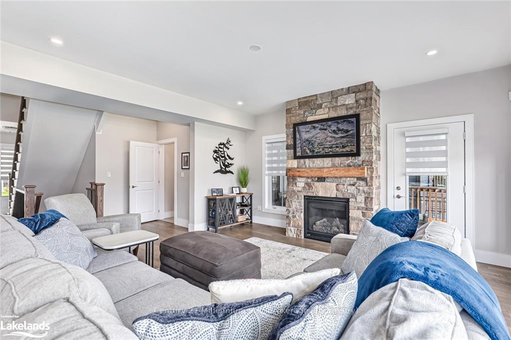 Photo 13 of 104 Red Pine Street, Blue Mountains — HOMEH