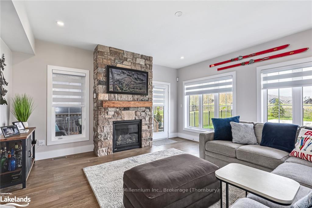 Photo 14 of 104 Red Pine Street, Blue Mountains — HOMEH