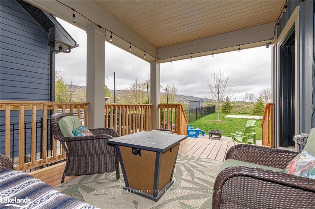 Photo 43 of 104 Red Pine Street, Blue Mountains — HOMEH