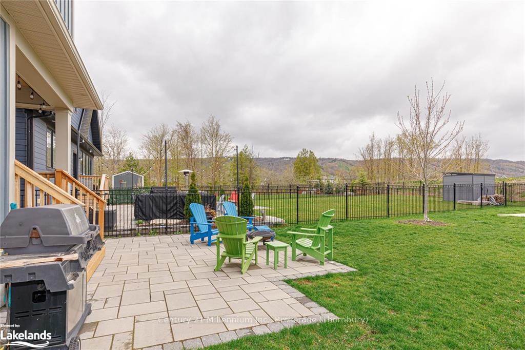 Photo 47 of 104 Red Pine Street, Blue Mountains — HOMEH