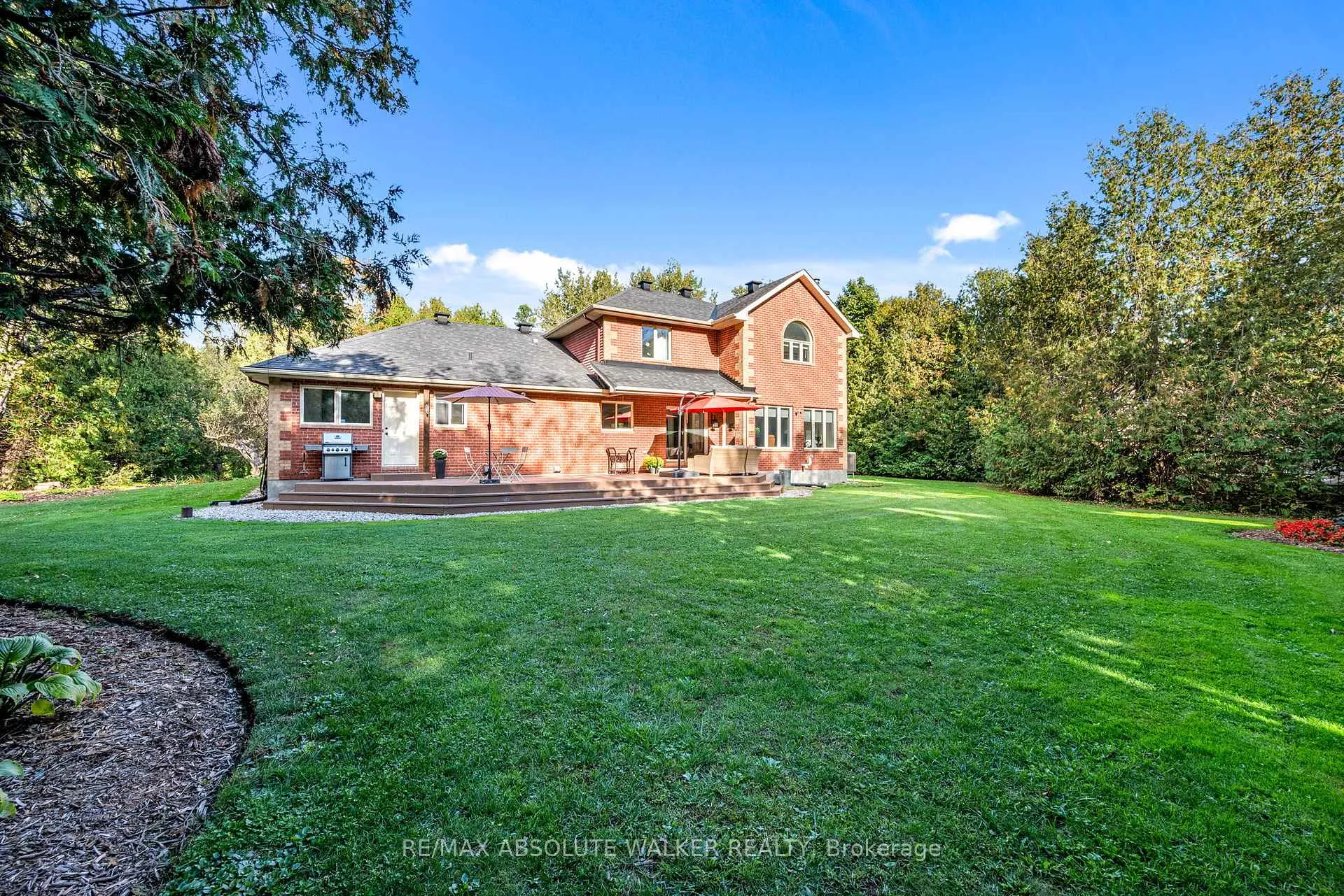 Photo 3 of 6284 Elkwood Drive, Ottawa, Greely — HOMEH