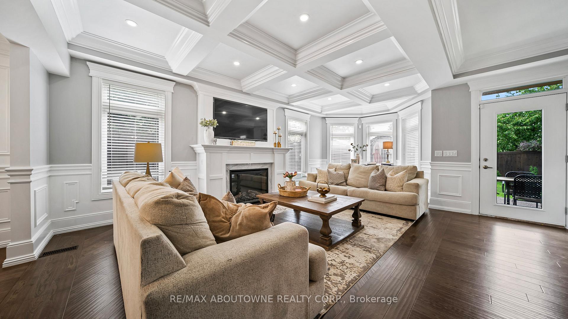 Photo 7 of 11 John Murray Street, Hamilton, Stoney Creek Mountain — HOMEH