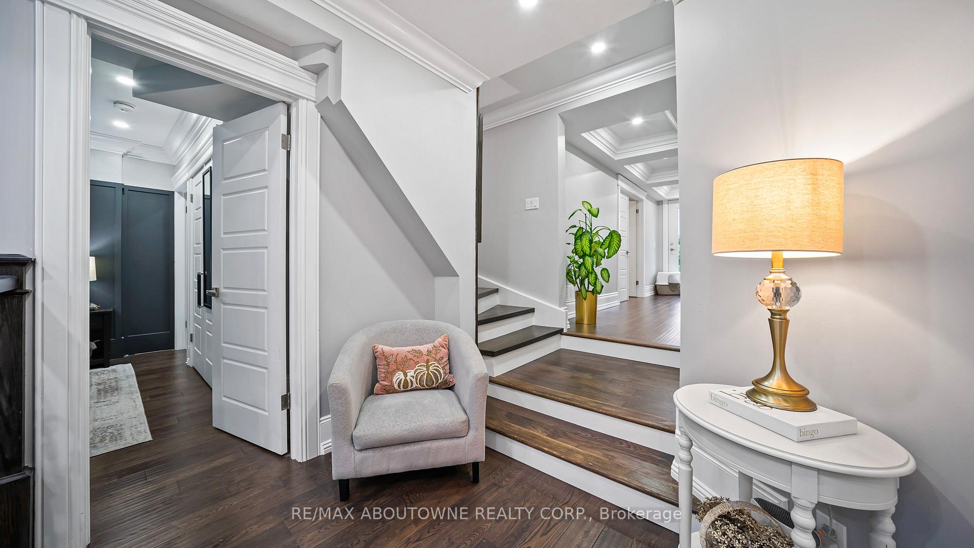 Photo 16 of 11 John Murray Street, Hamilton, Stoney Creek Mountain — HOMEH