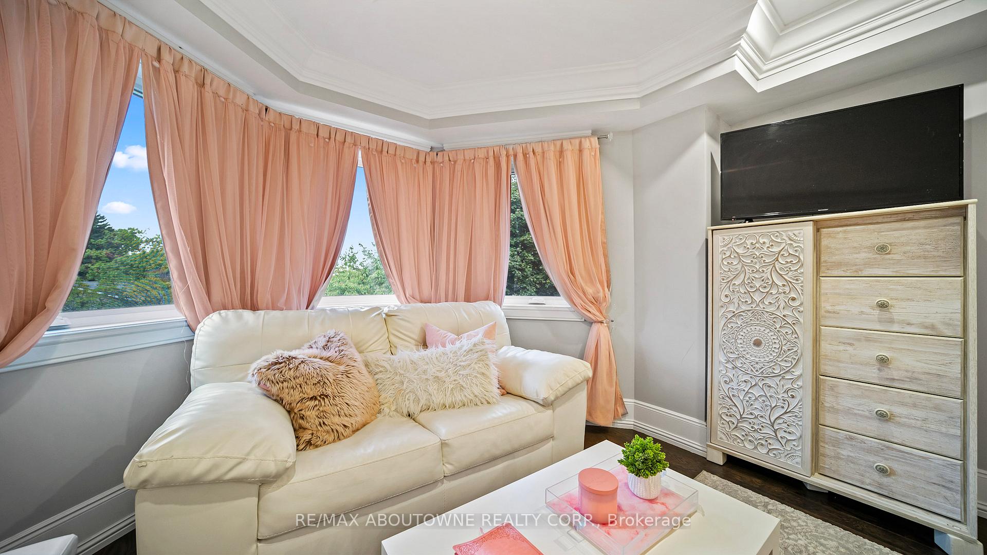 Photo 25 of 11 John Murray Street, Hamilton, Stoney Creek Mountain — HOMEH