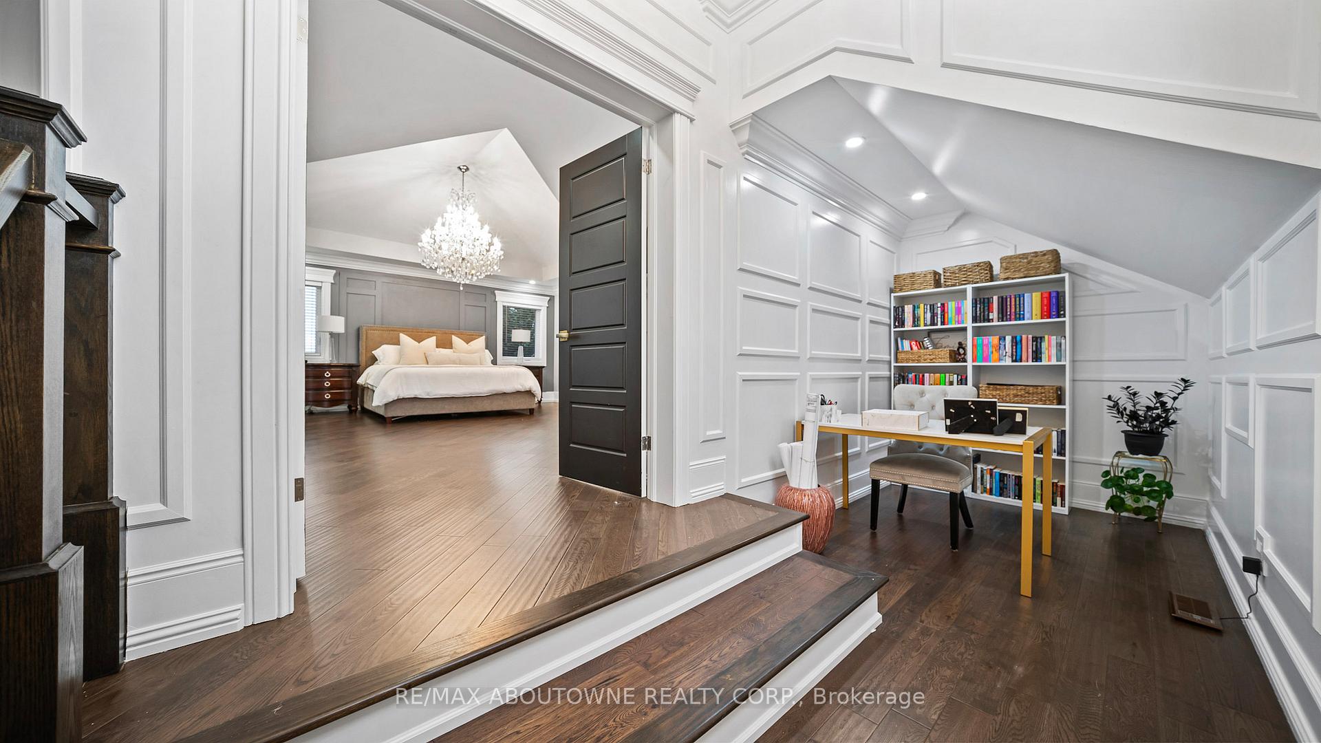 Photo 28 of 11 John Murray Street, Hamilton, Stoney Creek Mountain — HOMEH