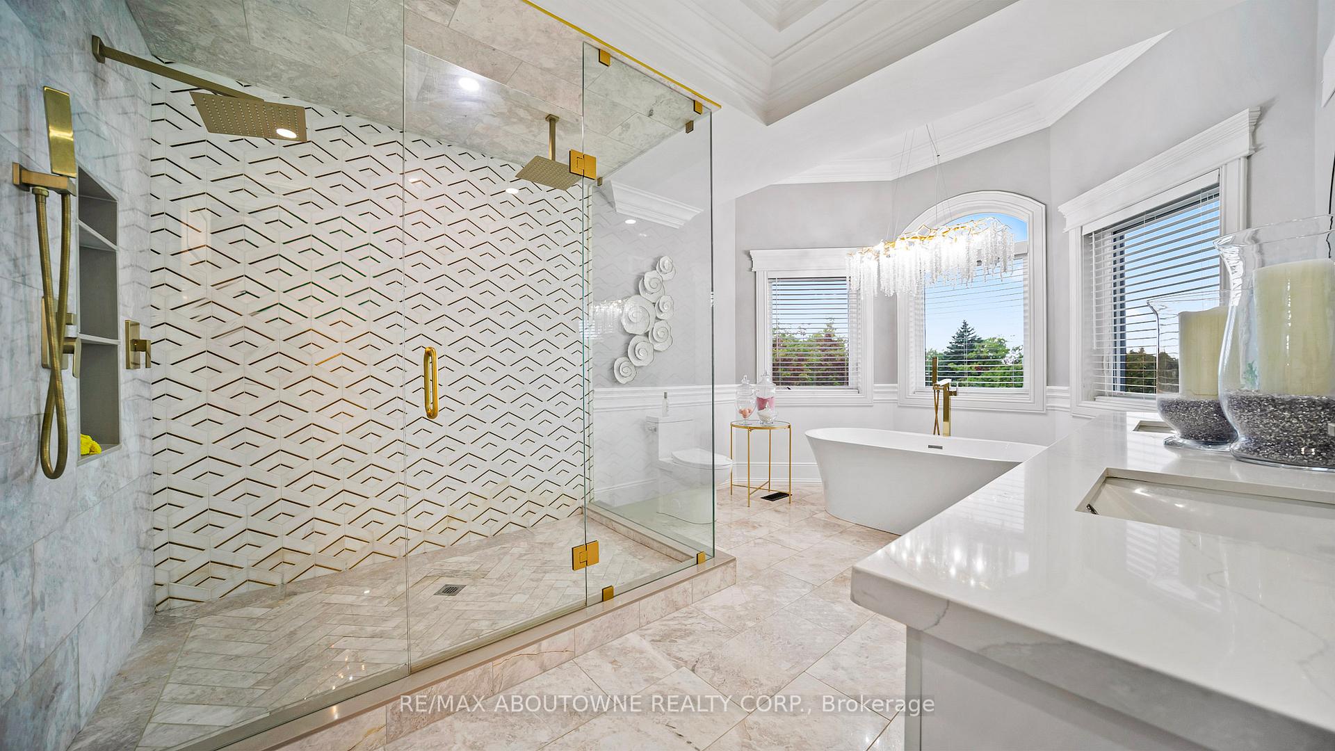 Photo 32 of 11 John Murray Street, Hamilton, Stoney Creek Mountain — HOMEH