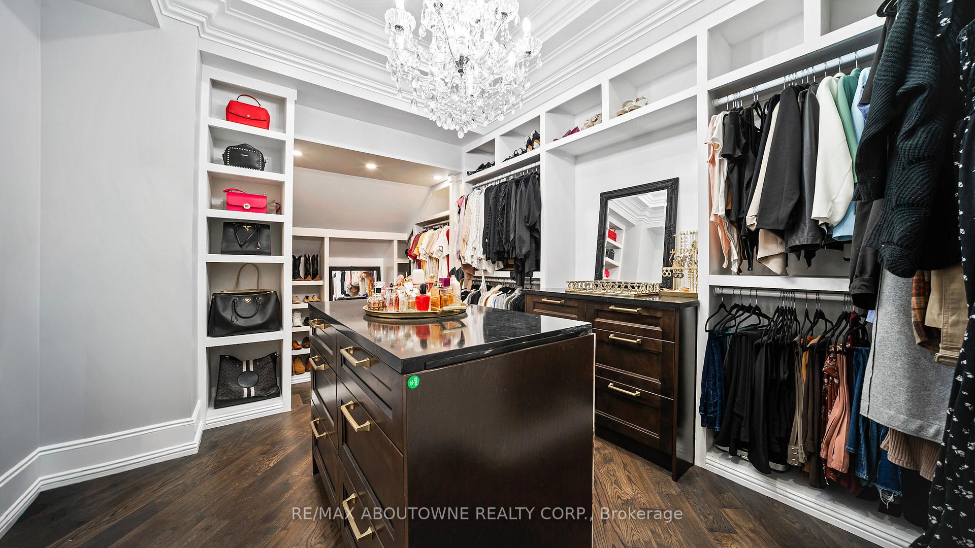 Photo 34 of 11 John Murray Street, Hamilton, Stoney Creek Mountain — HOMEH