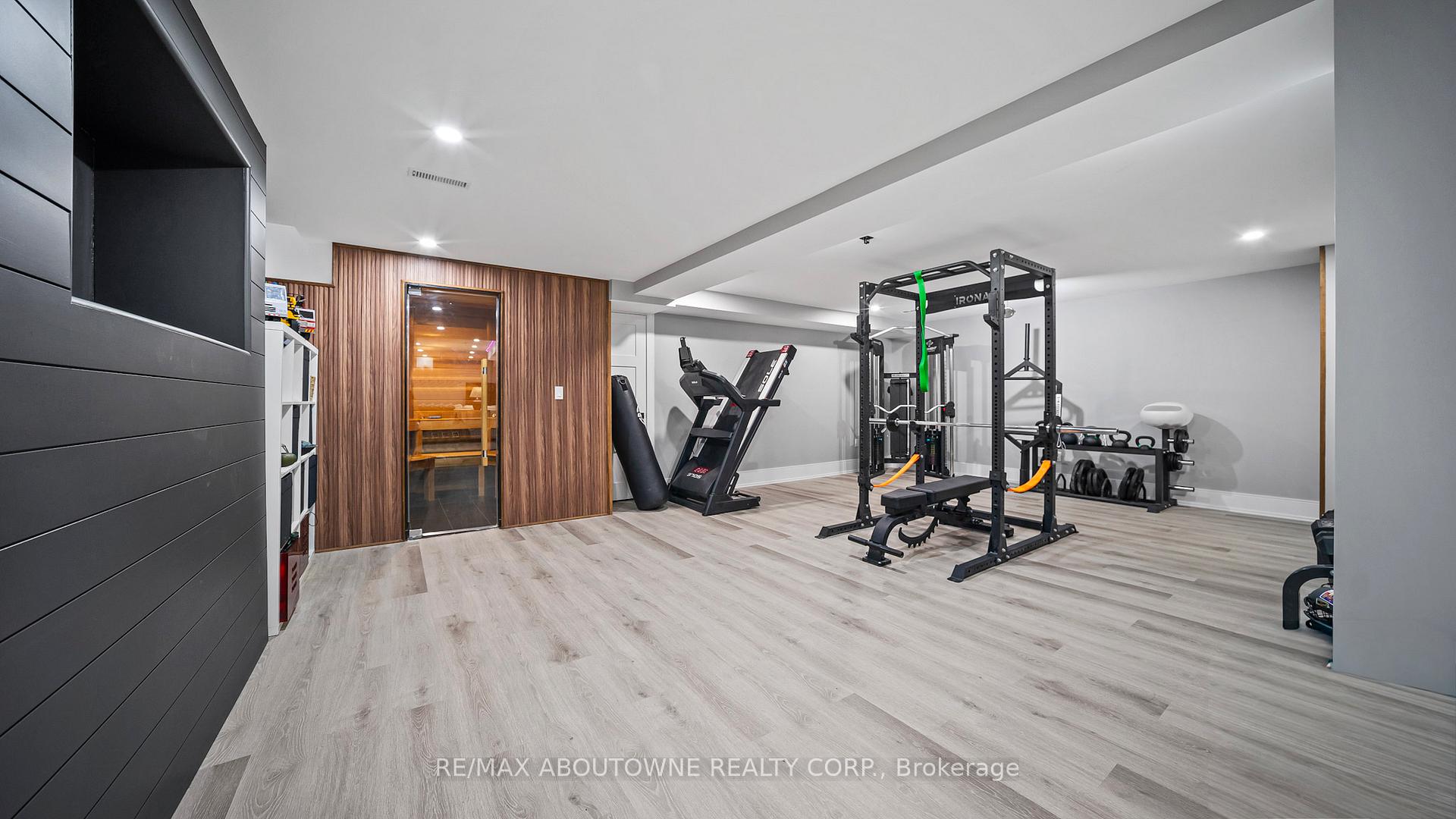 Photo 43 of 11 John Murray Street, Hamilton, Stoney Creek Mountain — HOMEH