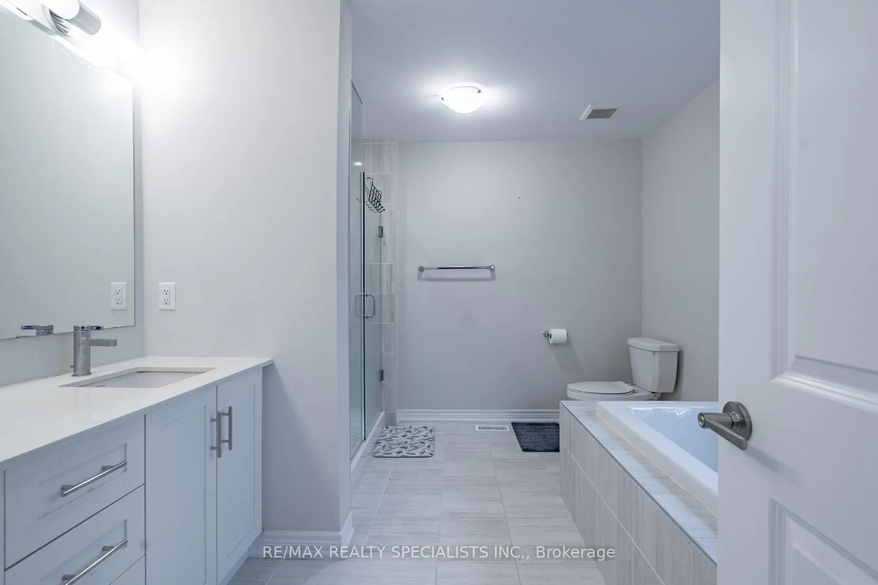 Photo 25 of 51 Starfire Crescent, Hamilton, Fruitland — HOMEH
