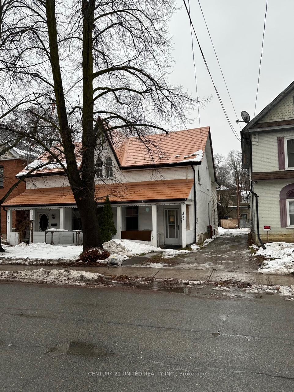 Photo 2 of 585-587 Aylmer Street N, Peterborough, Town Ward 3 — HOMEH