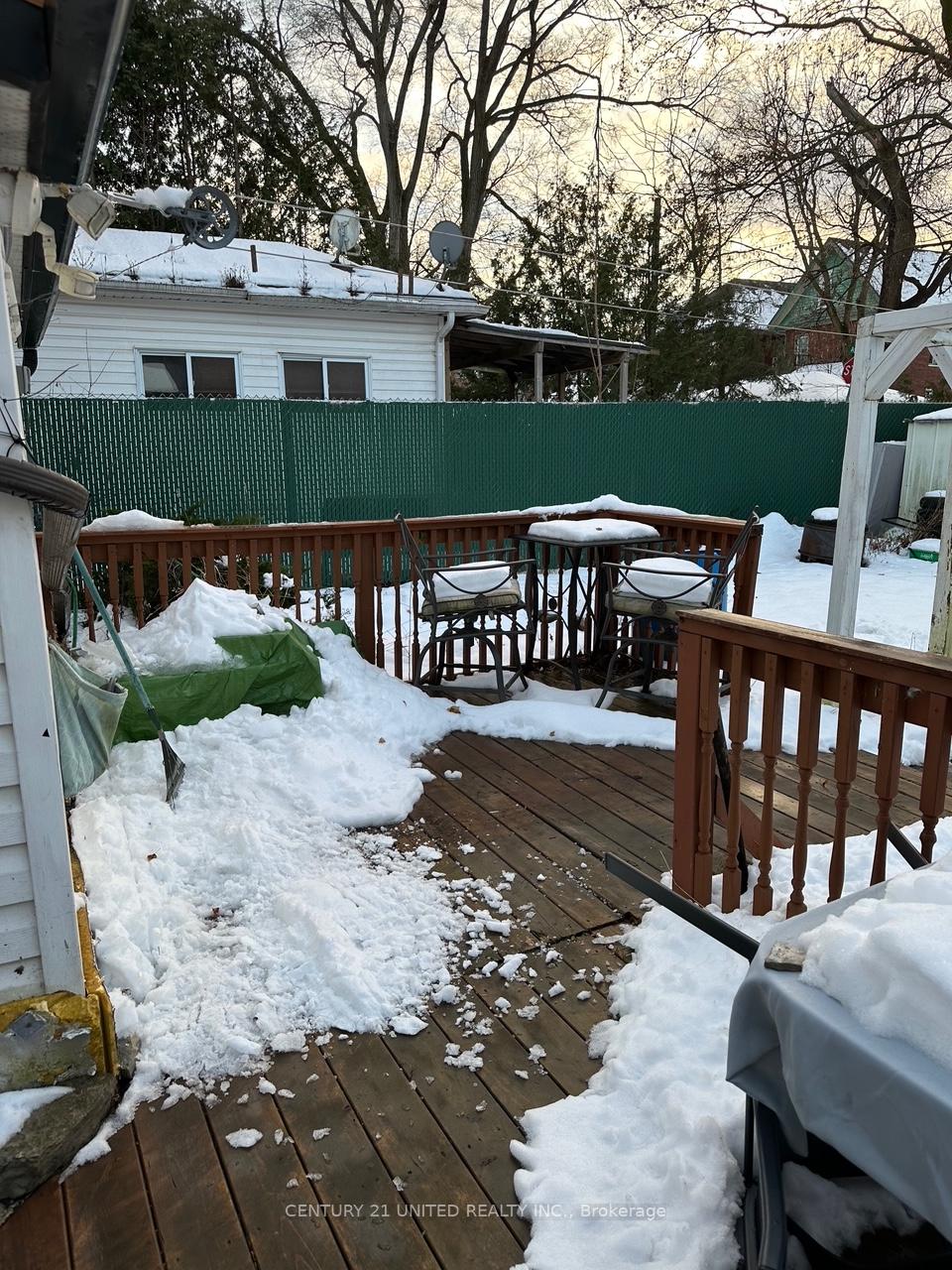 Photo 18 of 585-587 Aylmer Street N, Peterborough, Town Ward 3 — HOMEH
