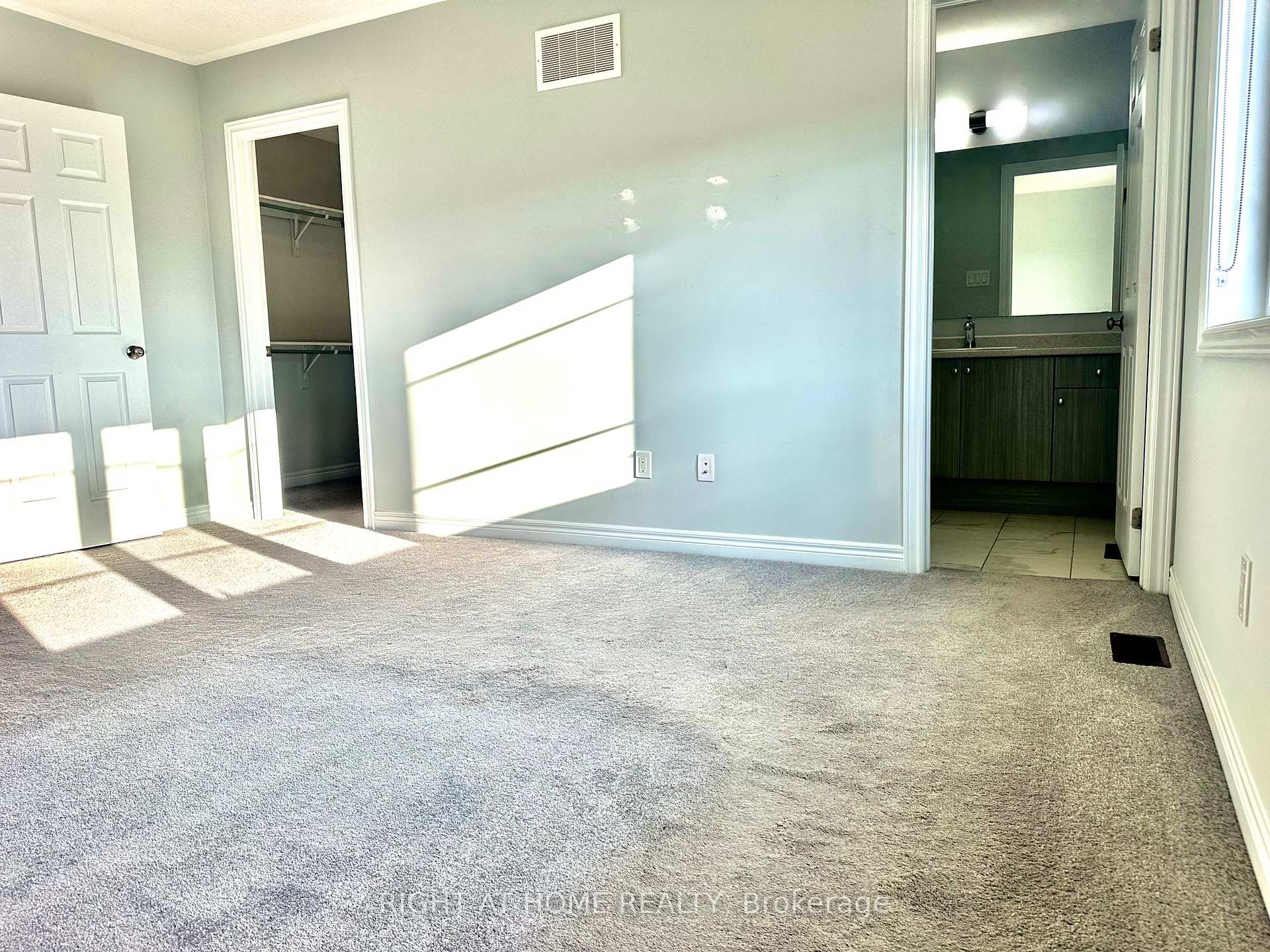 Photo 16 of Unit 6, 113 Hartley Avenue, Brant, Paris — HOMEH