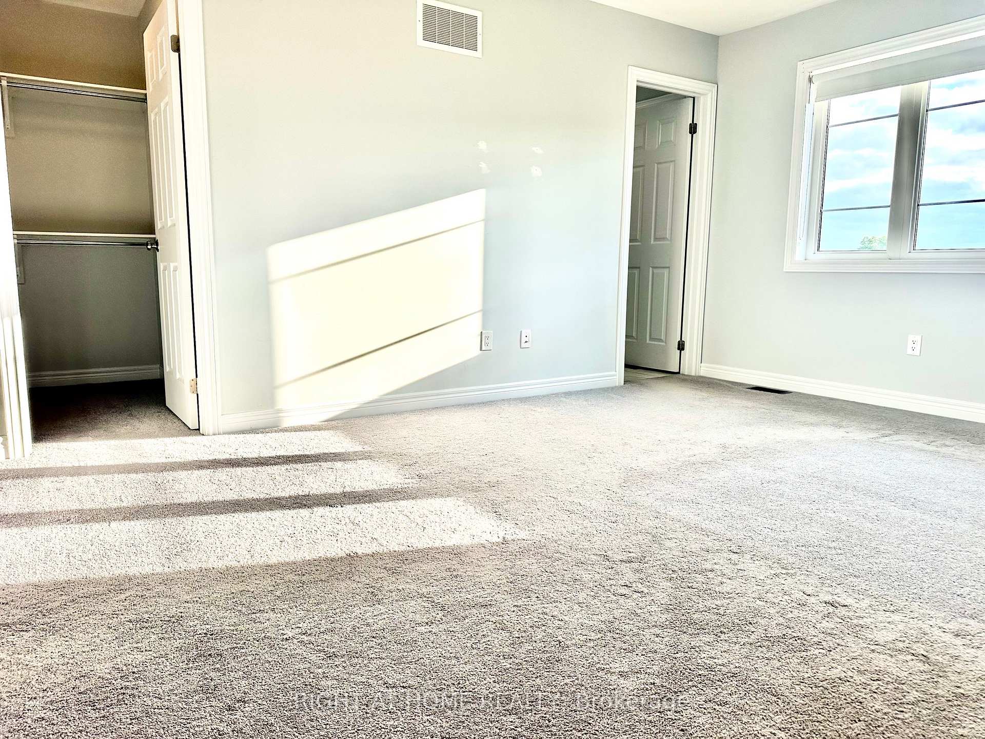 Photo 15 of Unit 6, 113 Hartley Avenue, Brant, Paris — HOMEH