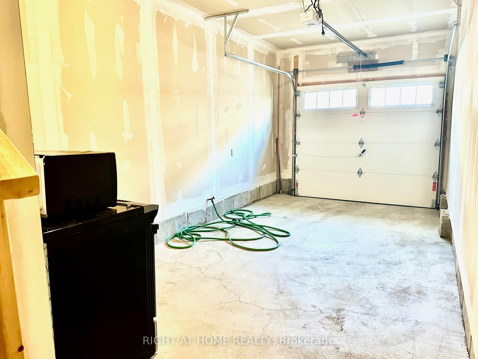 Photo 27 of Unit 6, 113 Hartley Avenue, Brant, Paris — HOMEH