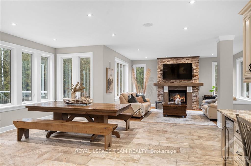 Photo 8 of 8044 Adam Baker Way, Ottawa, Osgoode Twp North of Reg Rd 6 — HOMEH