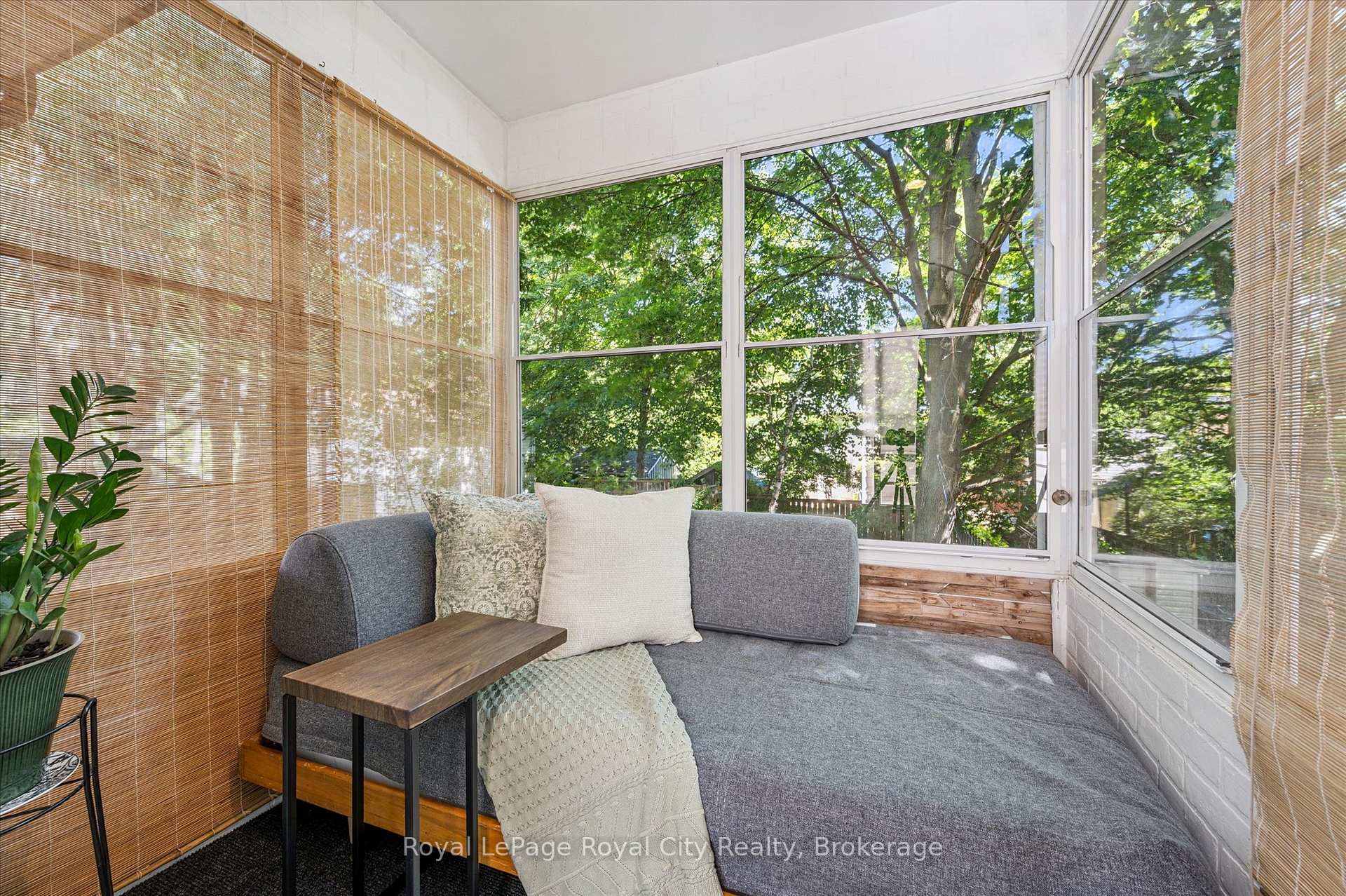 Photo 17 of 80 Cork Street W, Guelph, Downtown — HOMEH