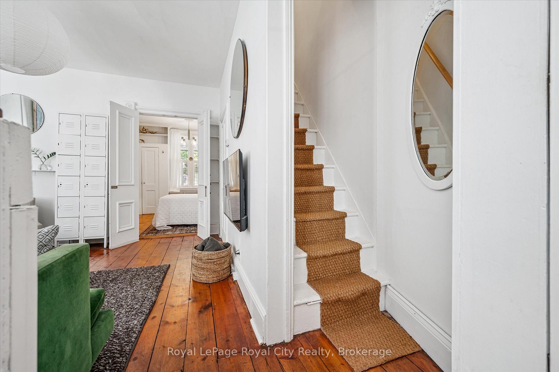 Photo 18 of 80 Cork Street W, Guelph, Downtown — HOMEH