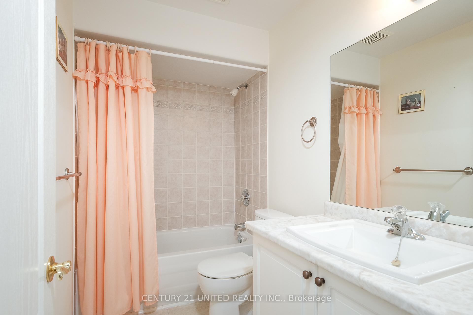 Photo 20 of 915 Ralphson Crescent, Peterborough, Otonabee Ward 1 — HOMEH