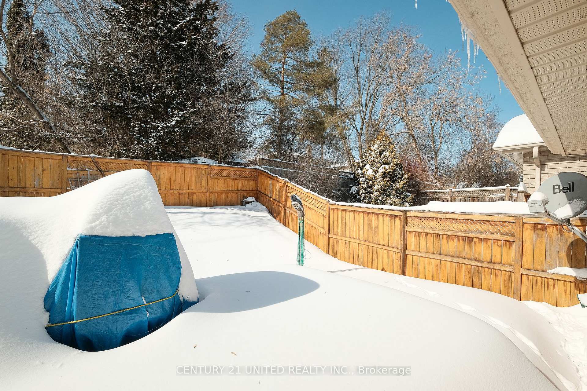 Photo 29 of 915 Ralphson Crescent, Peterborough, Otonabee Ward 1 — HOMEH