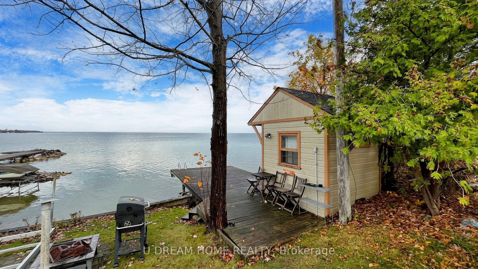 Photo 49 of 85 Lake Drive E, Georgina, Historic Lakeshore Communities — HOMEH