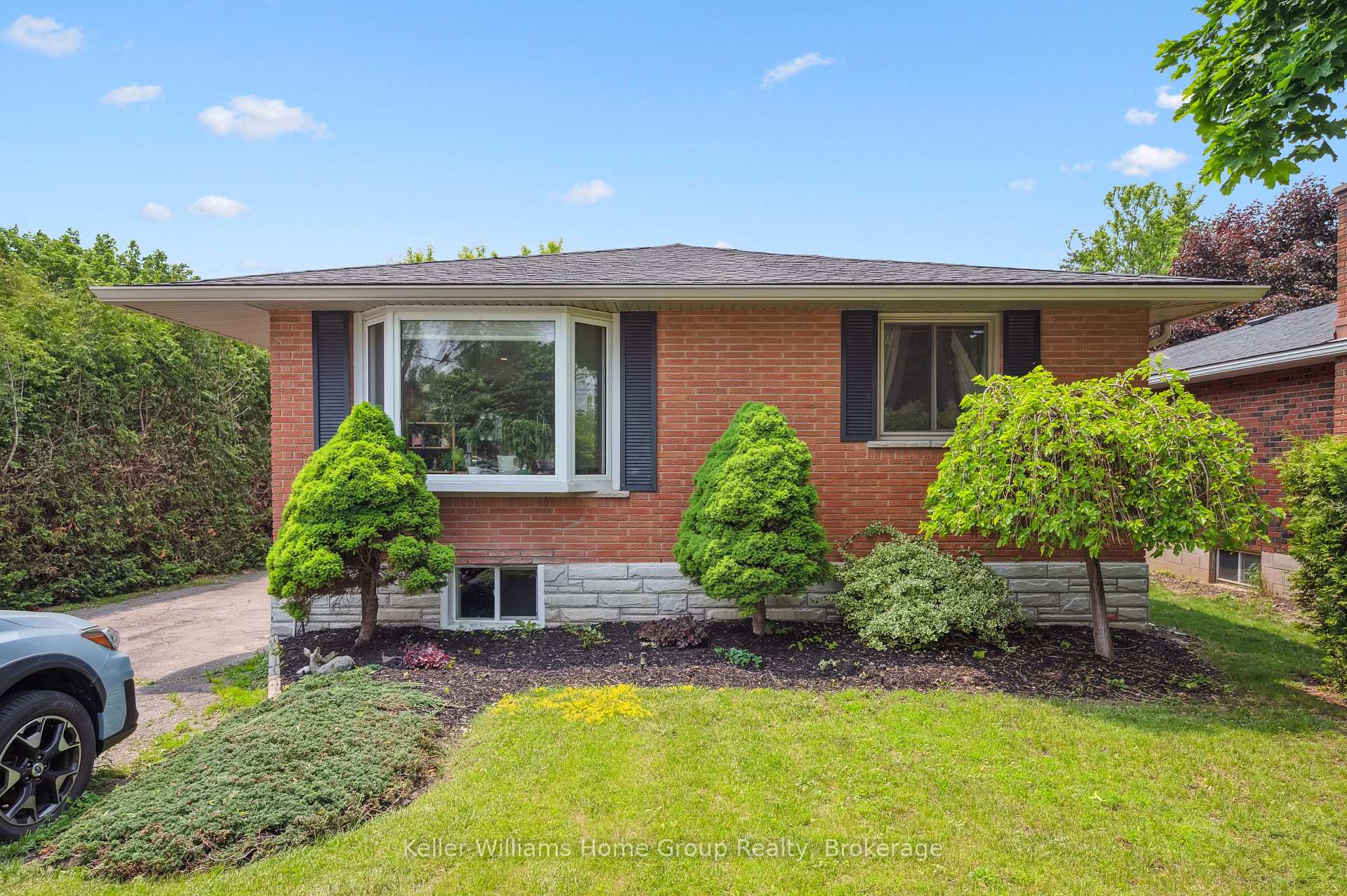 Photo 1 of 234 Delhi Street, Guelph, General Hospital — HOMEH