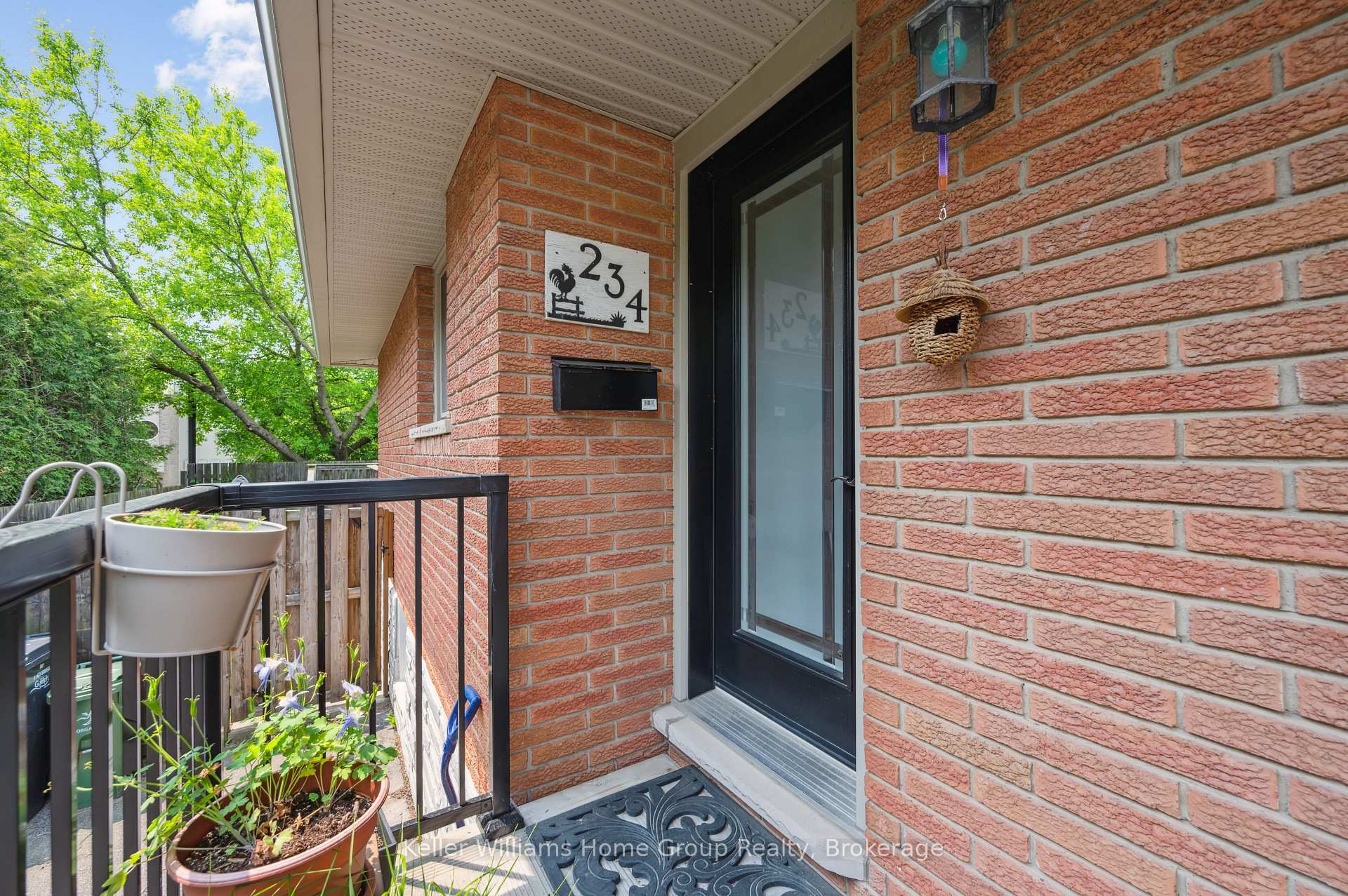 Photo 3 of 234 Delhi Street, Guelph, General Hospital — HOMEH