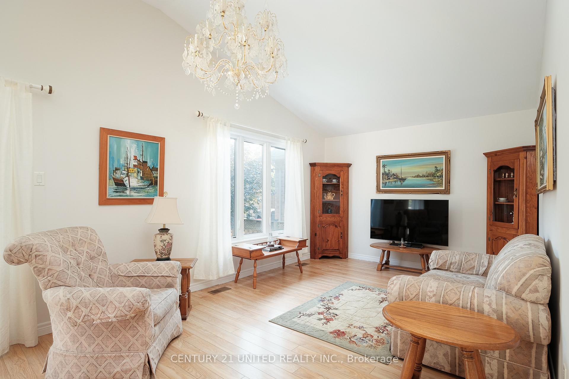 Photo 15 of 1538 Ireland Drive, Peterborough, Monaghan Ward 2 — HOMEH
