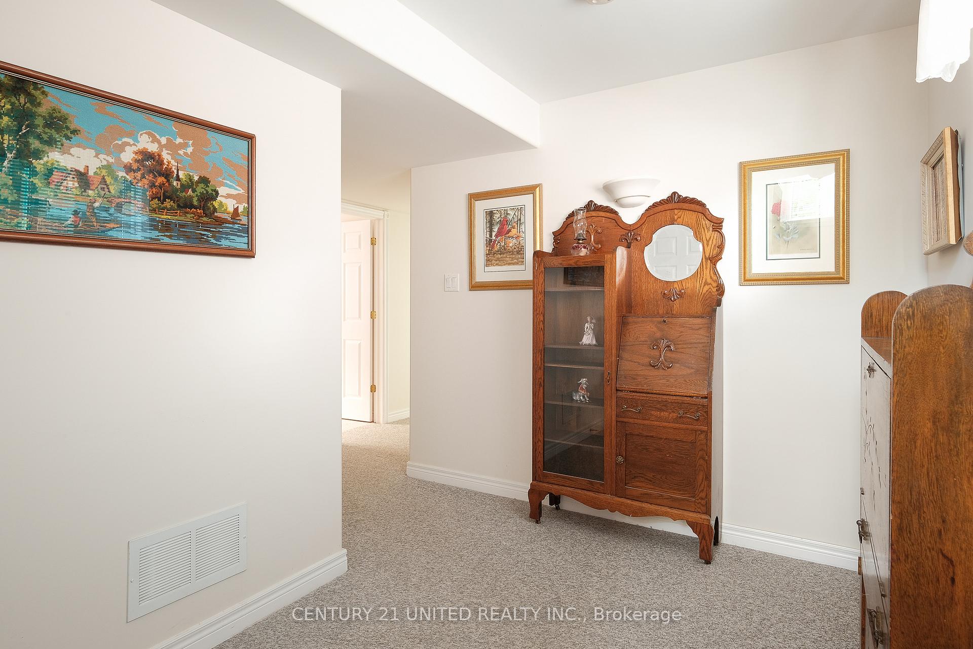 Photo 19 of 1538 Ireland Drive, Peterborough, Monaghan Ward 2 — HOMEH