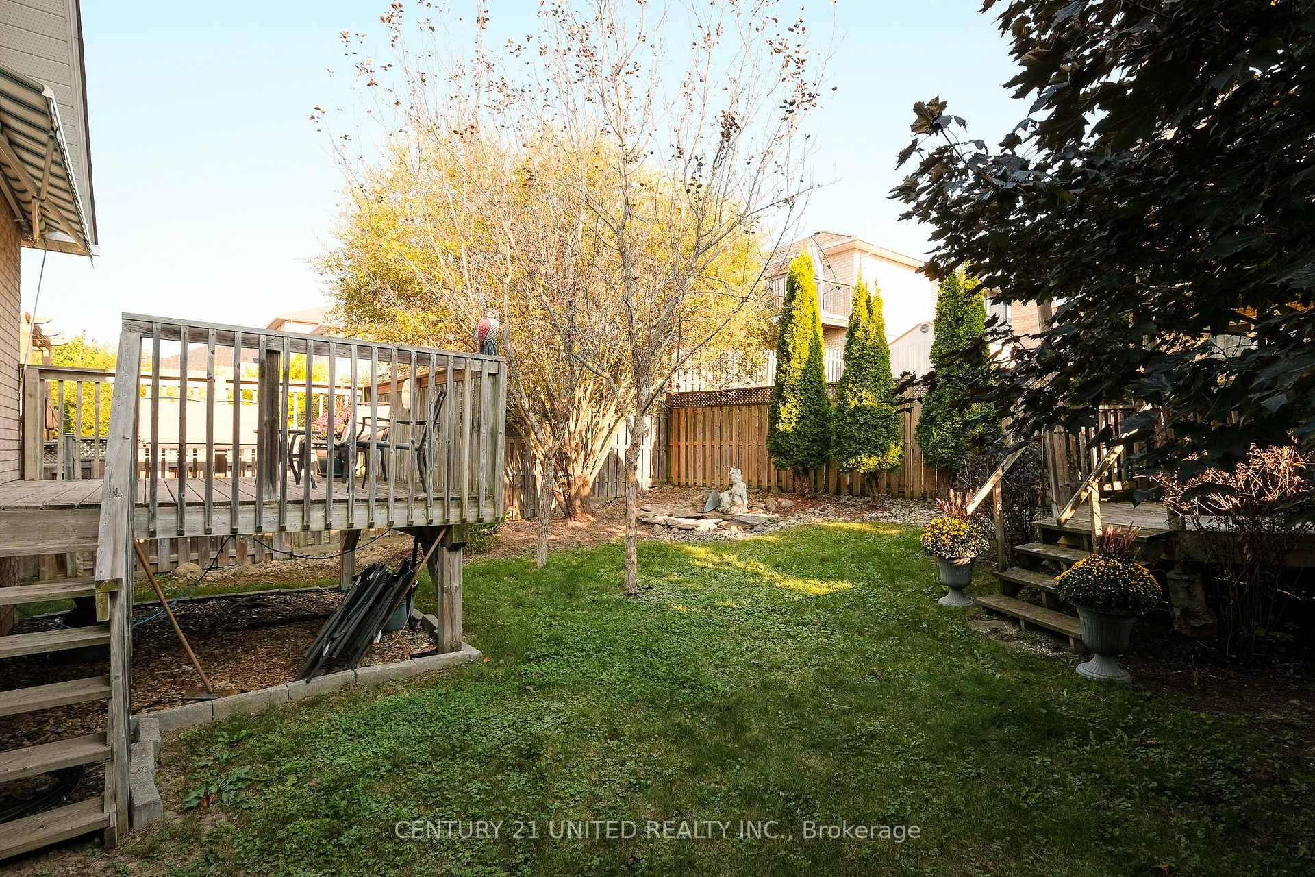 Photo 32 of 1538 Ireland Drive, Peterborough, Monaghan Ward 2 — HOMEH