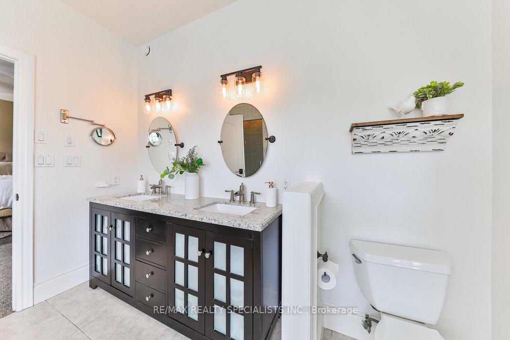 Photo 14 of 2115 Cunningham Court, Milton, Moffat — HOMEH