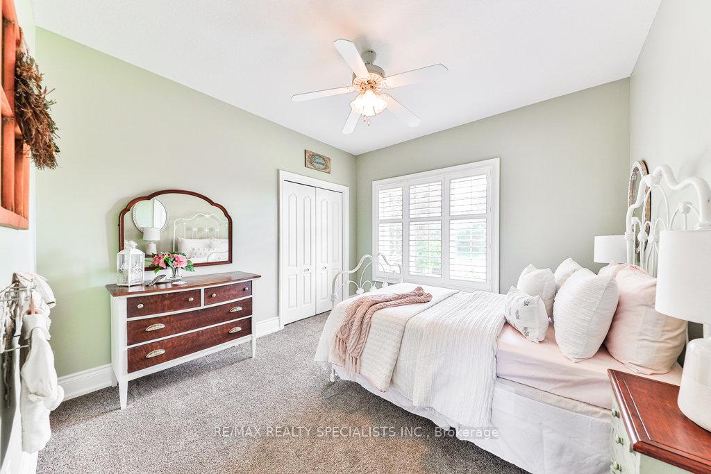 Photo 15 of 2115 Cunningham Court, Milton, Moffat — HOMEH
