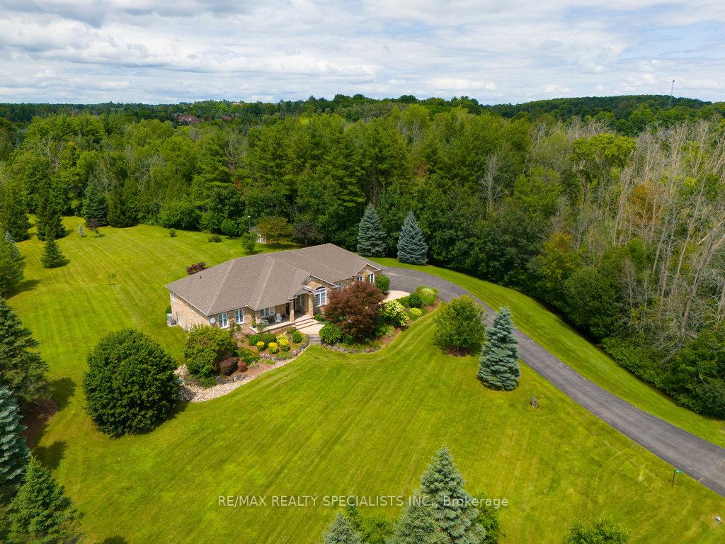 Photo 28 of 2115 Cunningham Court, Milton, Moffat — HOMEH