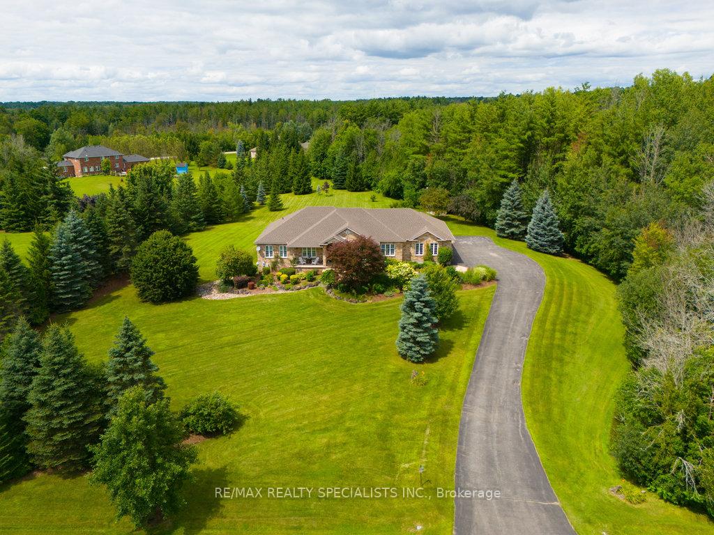 Photo 29 of 2115 Cunningham Court, Milton, Moffat — HOMEH