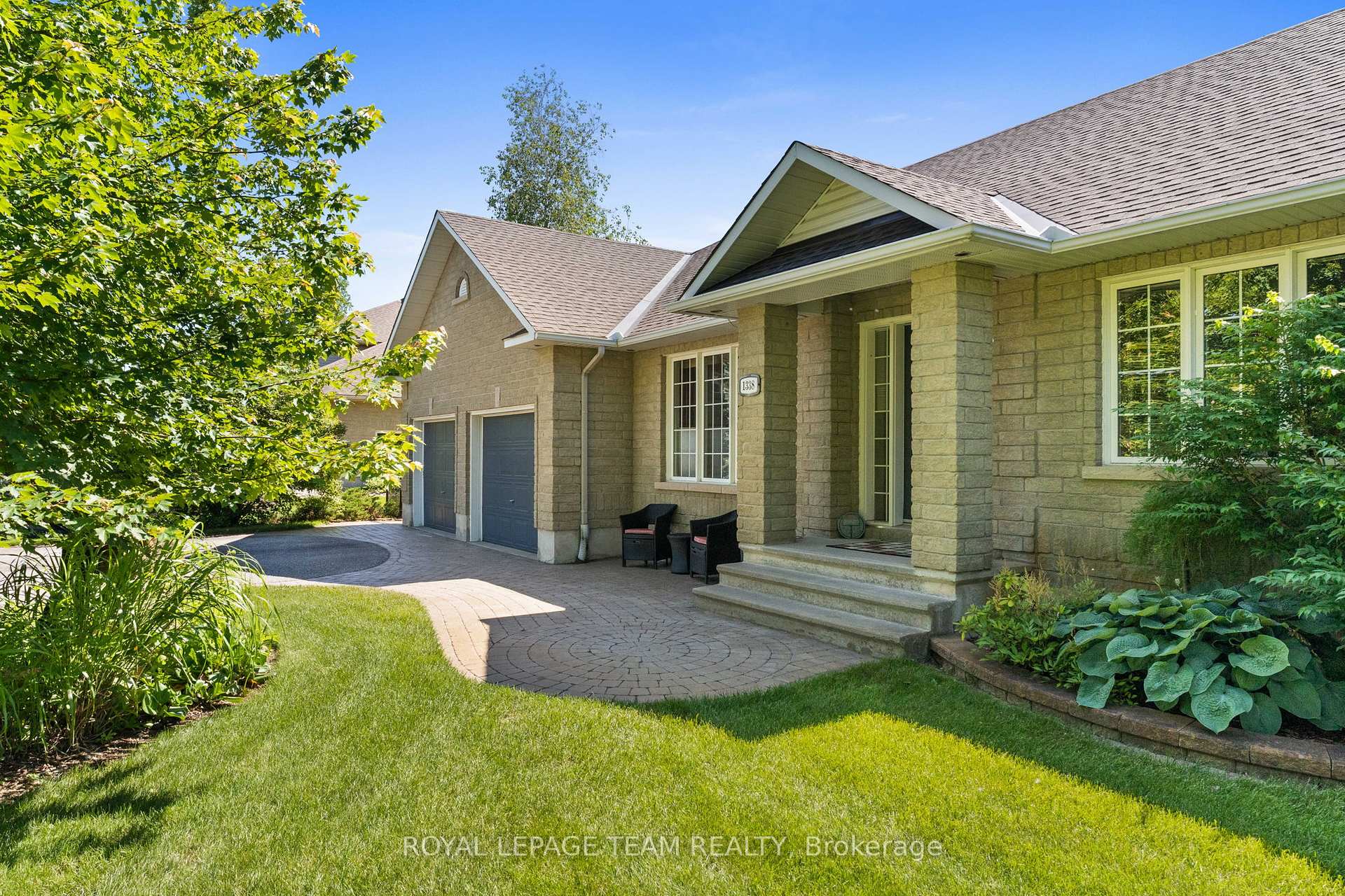 Photo 3 of 1338 Fox Valley Road, Ottawa, Greely — HOMEH