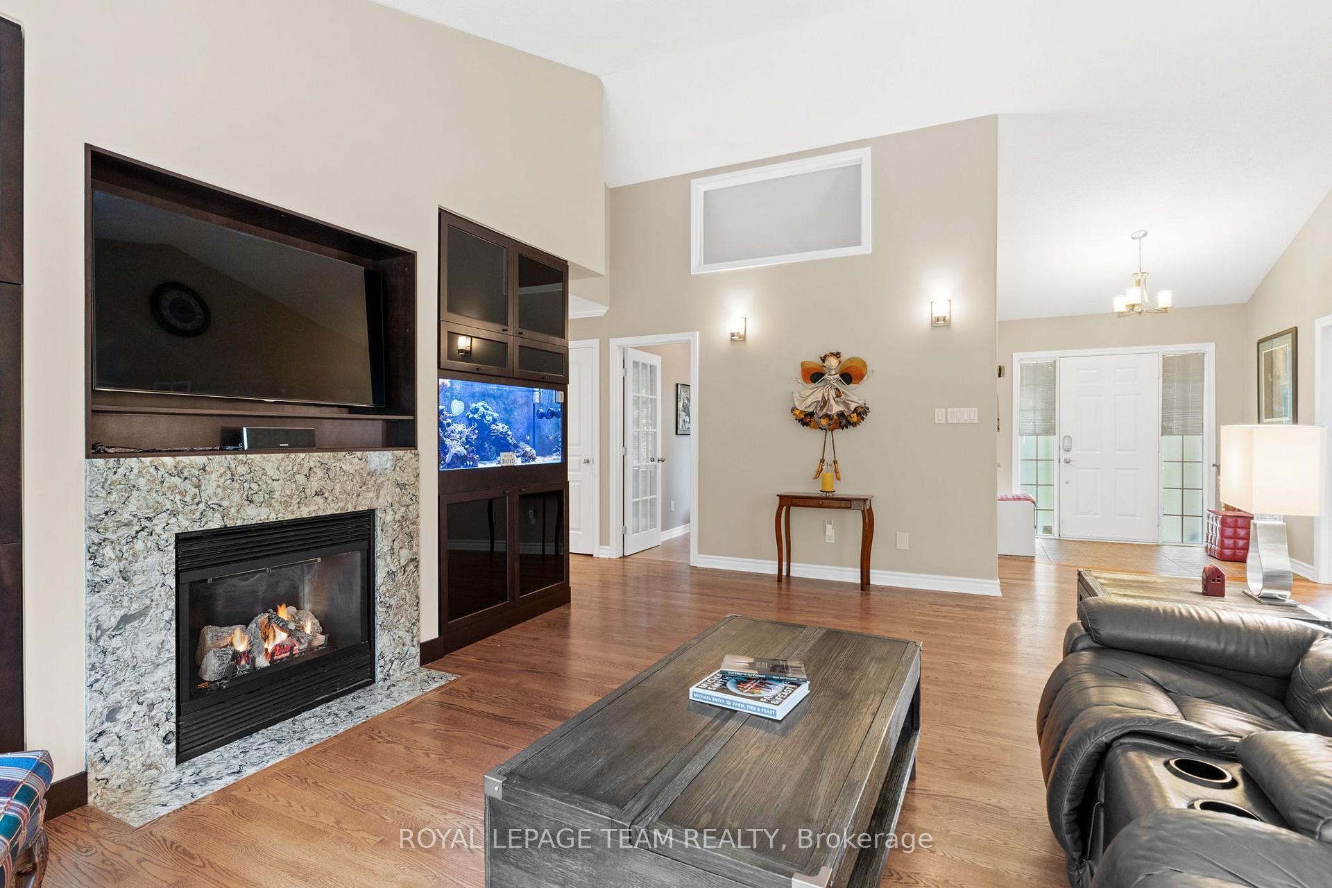 Photo 10 of 1338 Fox Valley Road, Ottawa, Greely — HOMEH