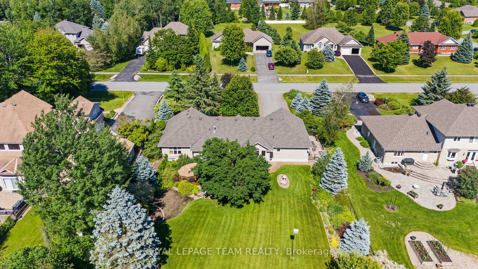 Photo 39 of 1338 Fox Valley Road, Ottawa, Greely — HOMEH
