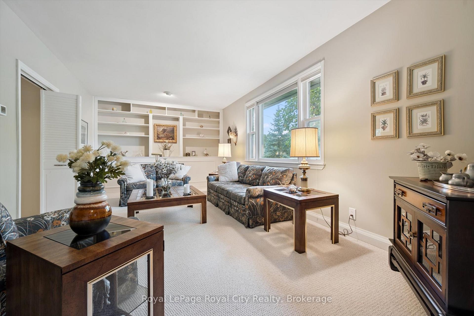 Photo 15 of 82 Metcalfe Street, Guelph, St. George's — HOMEH