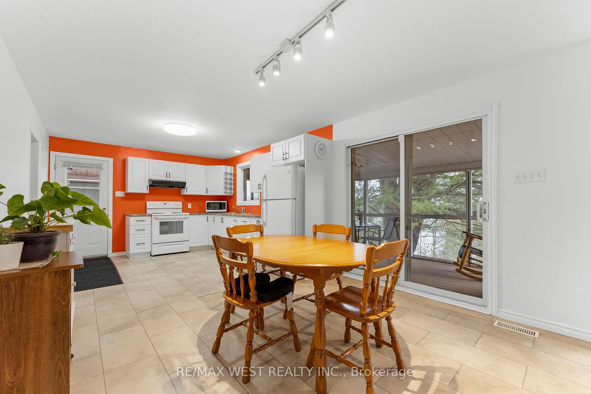 Photo 3 of 6149 Centennial Drive, Greater Madawaska — HOMEH