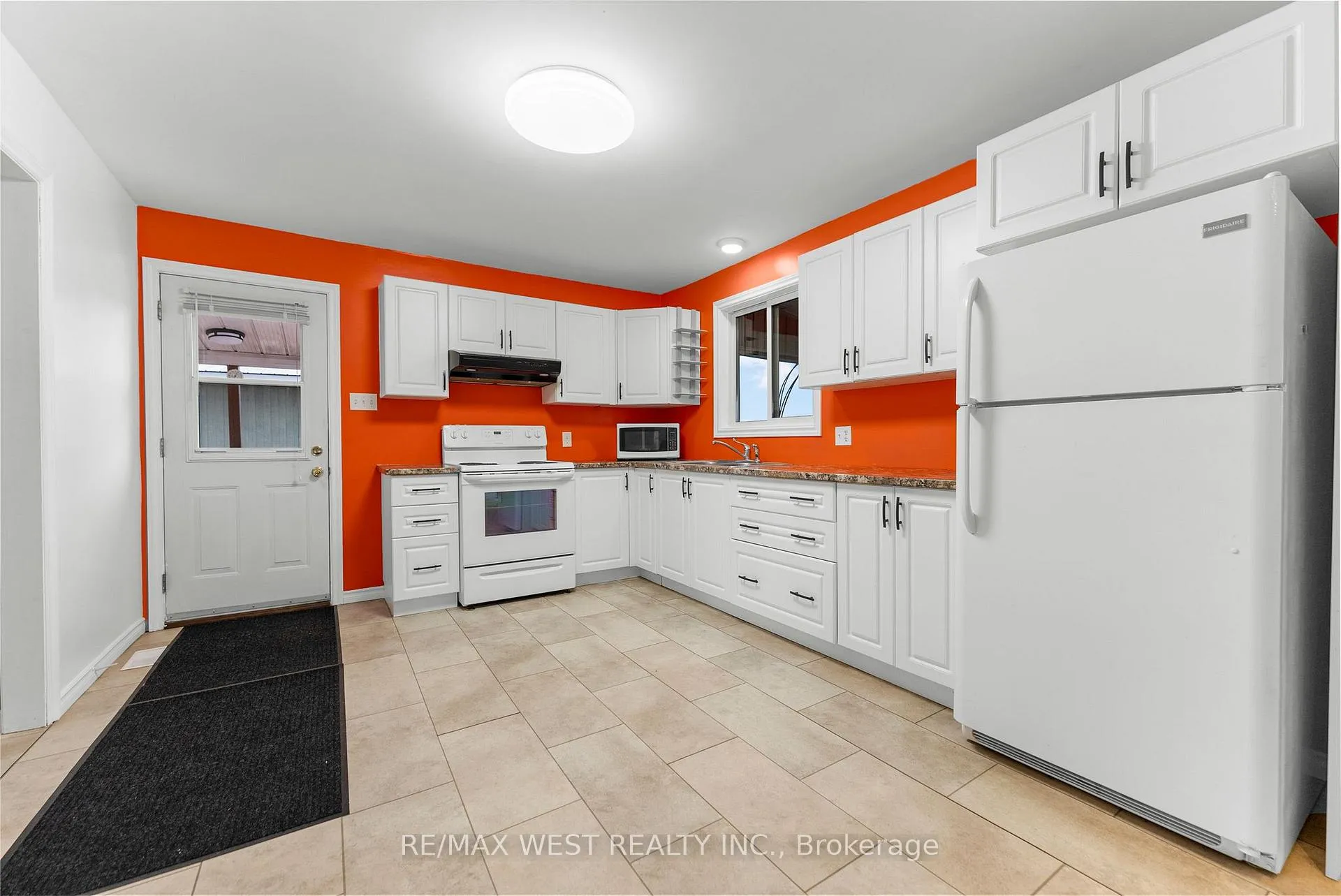 Photo 4 of 6149 Centennial Drive, Greater Madawaska — HOMEH