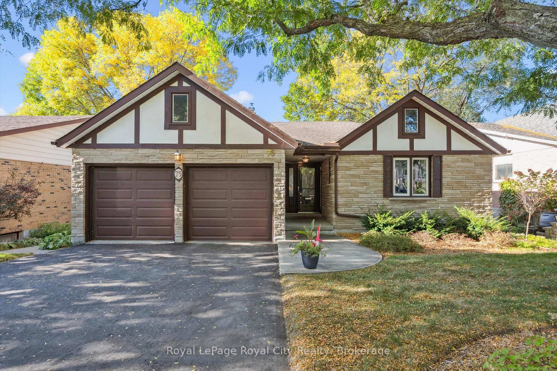 Photo 1 of 75 Shadybrook Crescent, Guelph, Kortright West — HOMEH